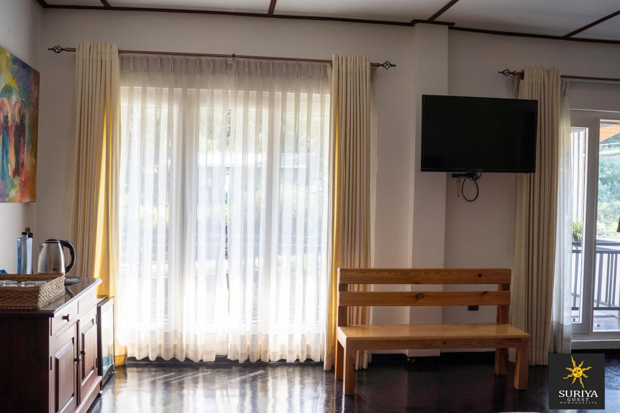 Suriya Guest Hotel Nuwara Eliya Exterior foto