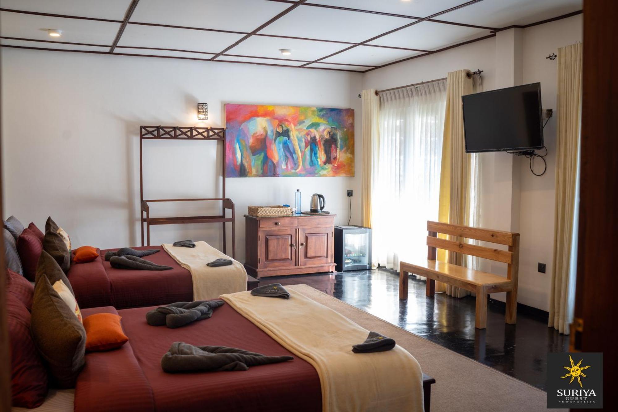 Suriya Guest Hotel Nuwara Eliya Exterior foto